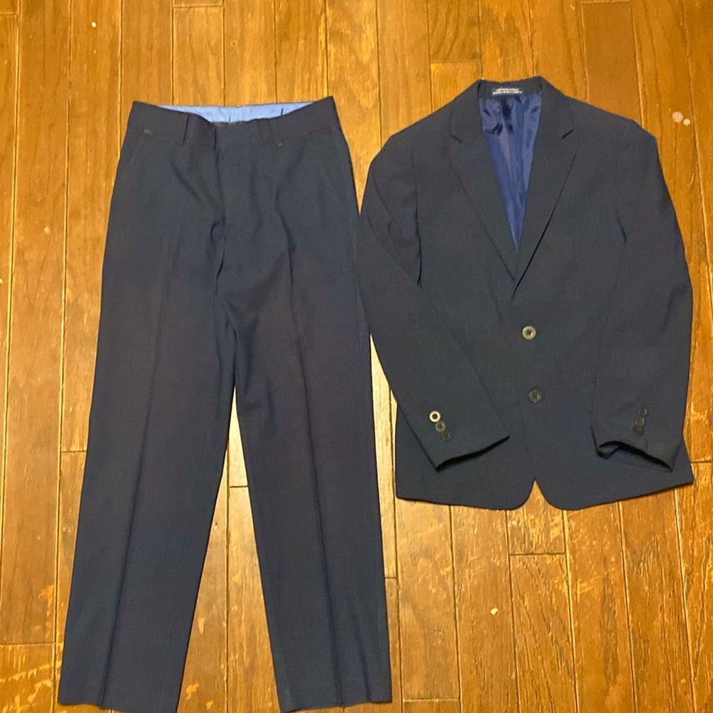 Boys Suit Blazer & Pants in Navy by IZOD sz 10